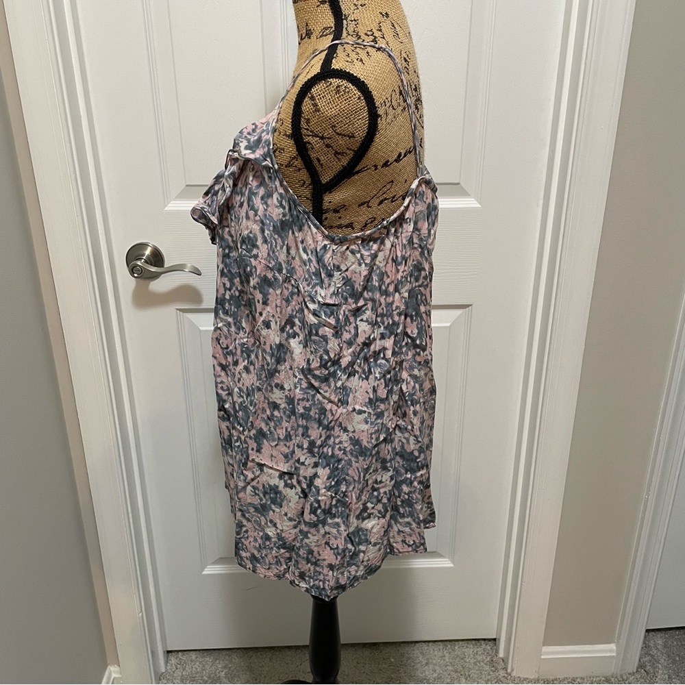 Maurices Ruffle Tank Top - Picture 4 of 9